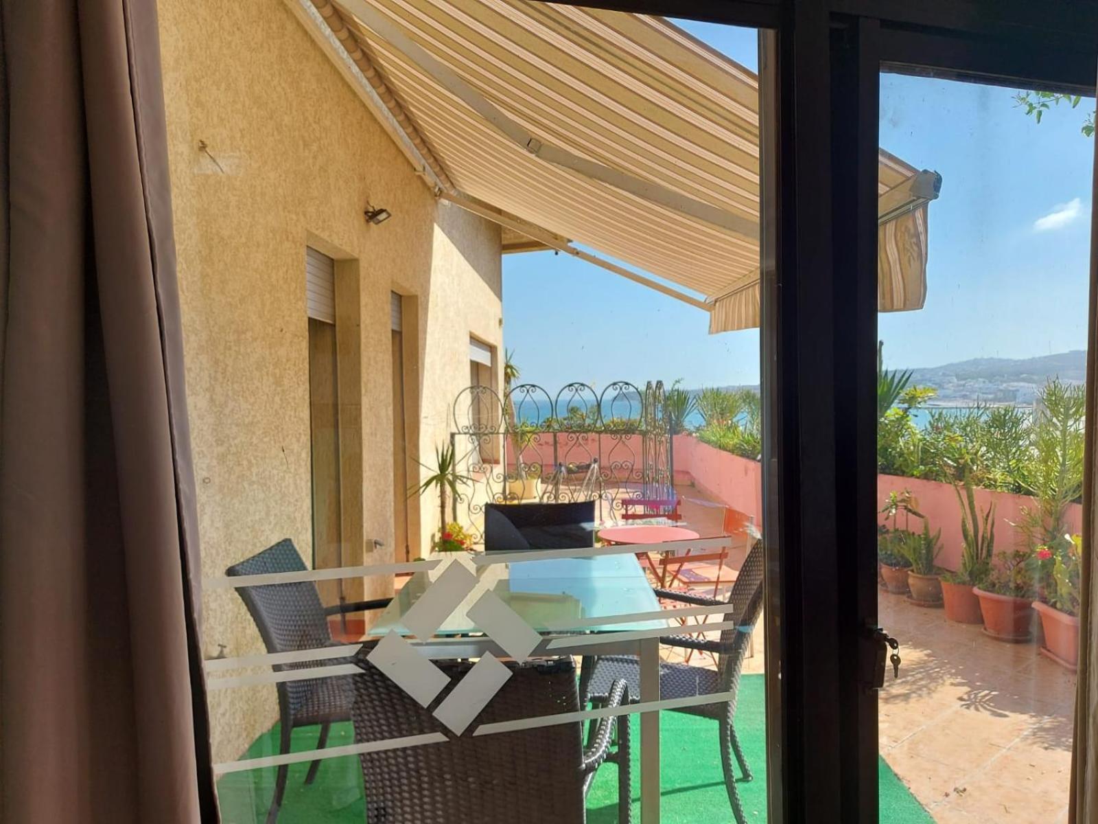 Appartement Bord De Mer Et Piscine En Option Tanger Exterior foto