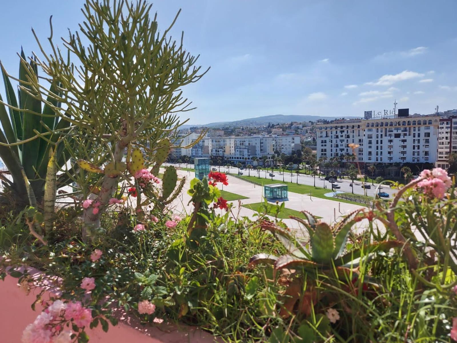 Appartement Bord De Mer Et Piscine En Option Tanger Exterior foto